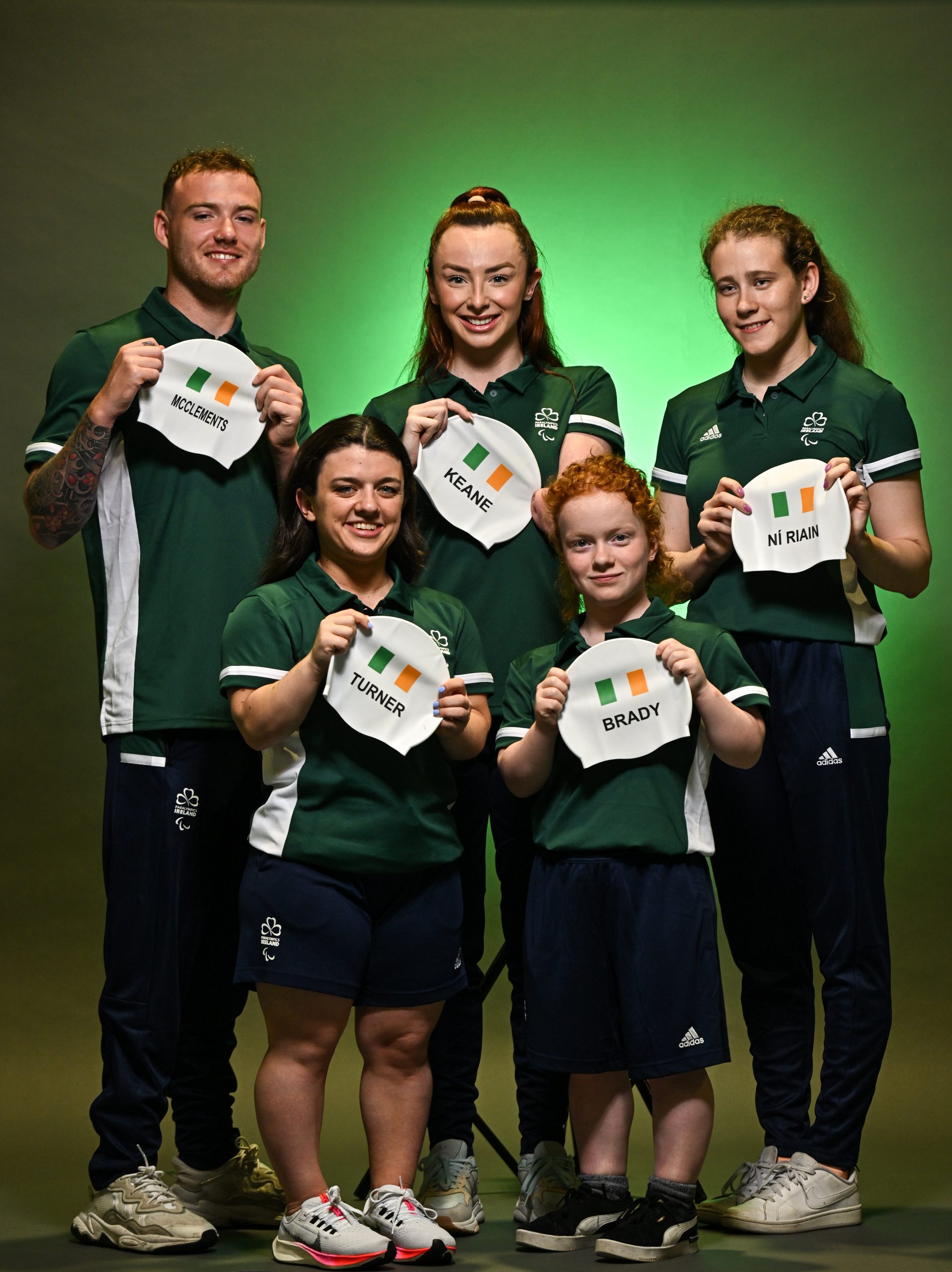 22 June 2023; In attendance during a Paralympics Ireland Swimming Team announcement at the Sport Ireland Institute in Dublin are swimmers, from left, Barry McClements, Nicole Turner, Ellen Keane, Dearbhaile Brady and Roisin Ní Riain. Photo by Sam Barnes/Sportsfile *** NO REPRODUCTION FEE ***