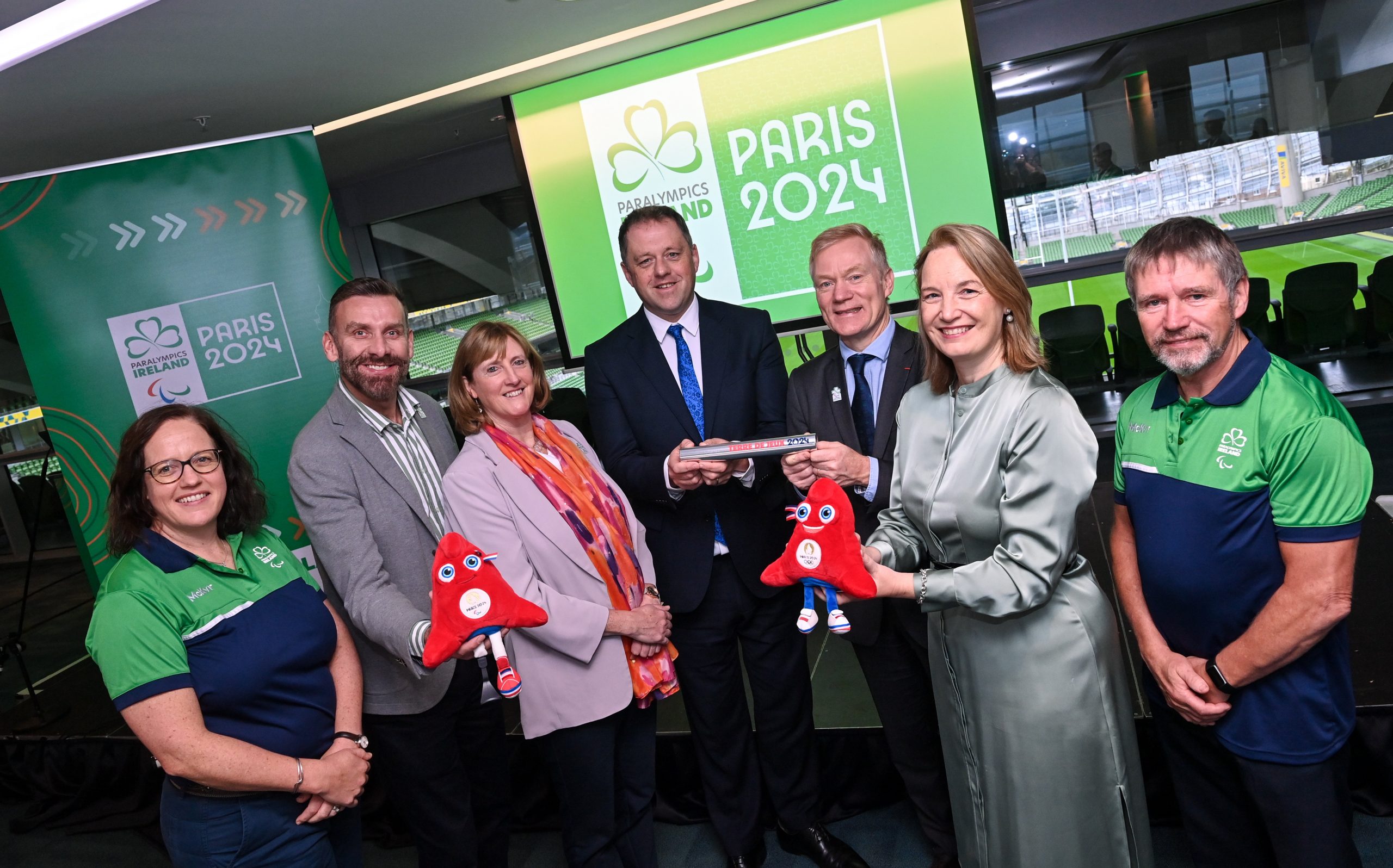 4 November 2023; In attendance at the launch of the Paralympics Ireland unique Paris 2024 brand at the Perform at Paris Conference, at the Aviva Stadium in Dublin, are from left, Paris 2024 Chef de Mission Neasa Russell, Sport Ireland Chief Executive Officer Dr Úna May, Paralympics Ireland Chief Executive Officer Stephen McNamara, Para Road Cycling World Champions Linda Kelly, Katie George-Dunleavy, Minister of State for Sport and Physical Education, Thomas Byrne TD, Cycling Ireland National Paracycling Coach Jamie Blanchfield, French Ambassador to Ireland Vincent Guérend, Paralympics Ireland Vice-President Lisa Clancy and Paralympics Ireland board member Denis Toomey. Photo by Ramsey Cardy/Sportsfile *** NO REPRODUCTION FEE ***